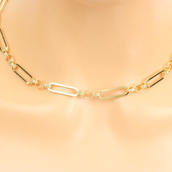 "Minimalist & Elegant Necklace Chain – Perfect for Women & Girls | UNVRC1516 - Picture 10 of 10